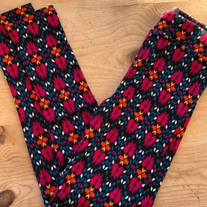 Lularoe kids L/XL leggings NWOT